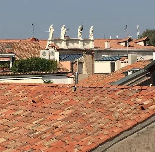 Apartamento Romantic In The Historical Heart Of *